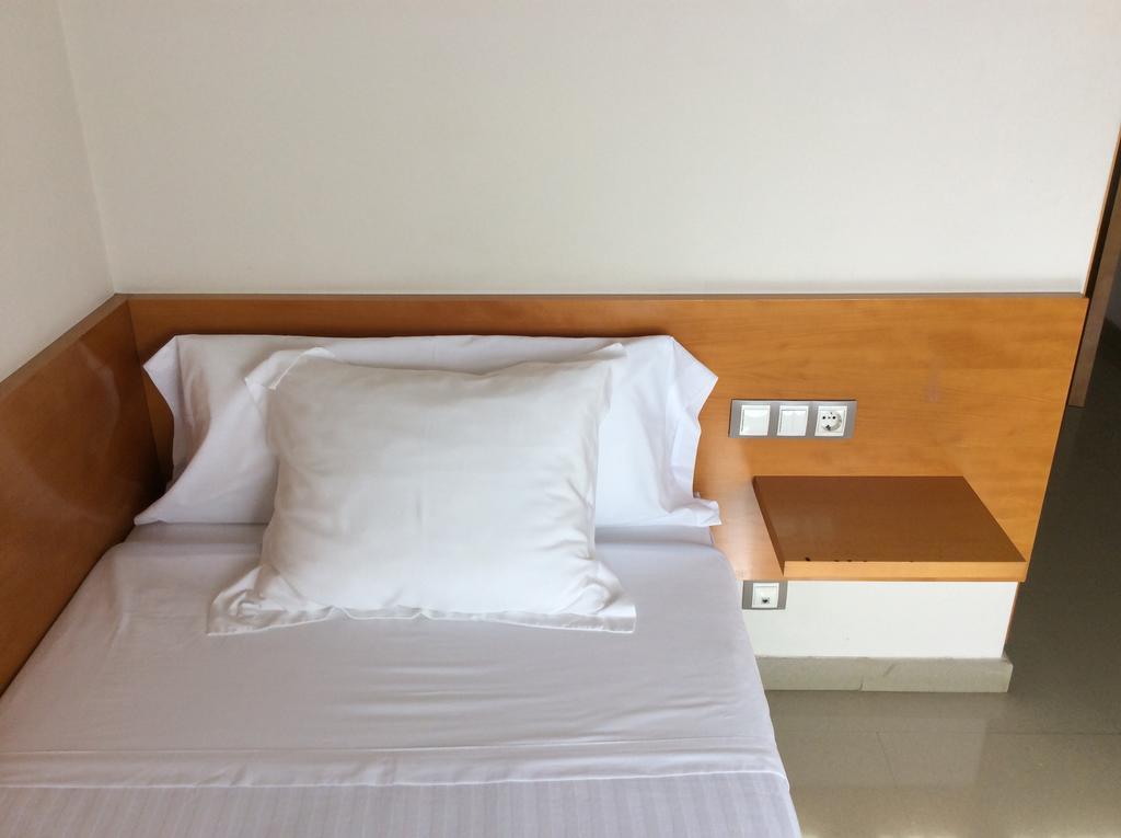 Hotel Viaurelia Montblanc Rum bild