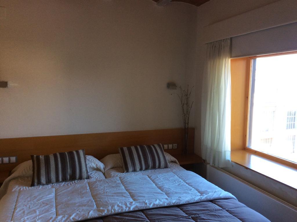 Hotel Viaurelia Montblanc Rum bild